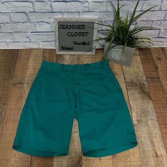 Mens Nike Dri-Fit Standard Fit Golf Shorts Green - Picture 9 of 11